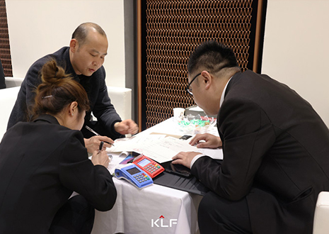 客來福再定義 | “高顏值 高性價比 高端定制”共創(chuàng)健康環(huán)保整家！