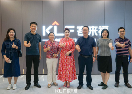 熱烈歡迎蕪湖市鏡湖區(qū)投資促進(jìn)中心領(lǐng)導(dǎo)一行蒞臨客來(lái)福參觀考察！